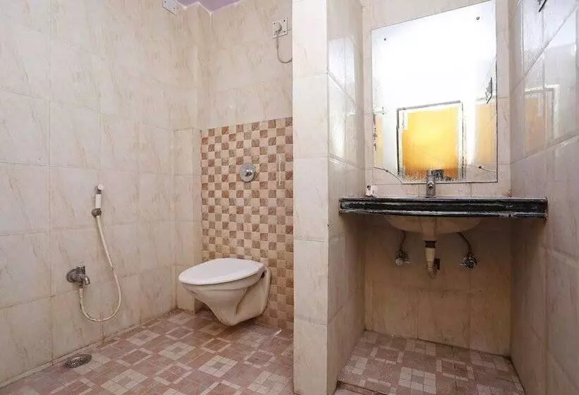 Hotelli Vineet By Oyo Rooms