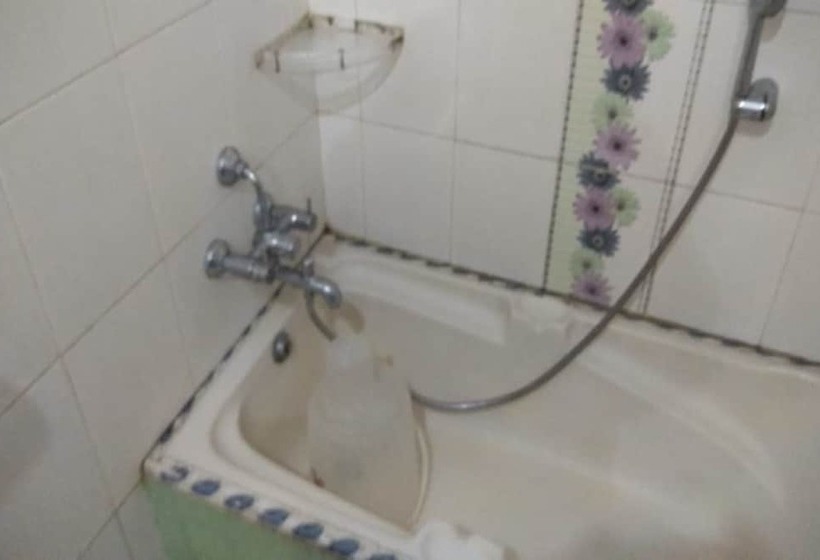 בית מלון כפרי Windhaven Resort By Oyo Rooms