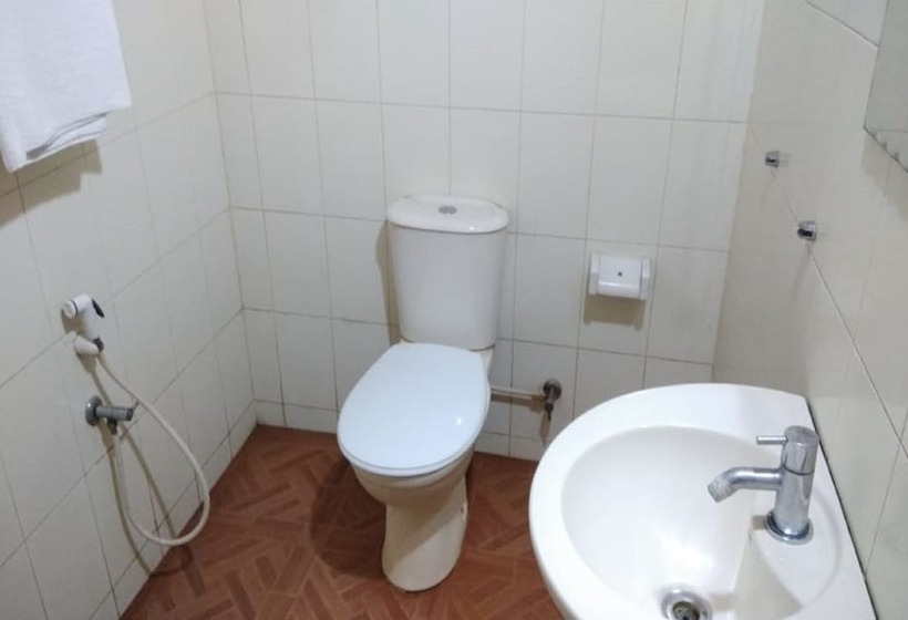 בית מלון כפרי Windhaven Resort By Oyo Rooms