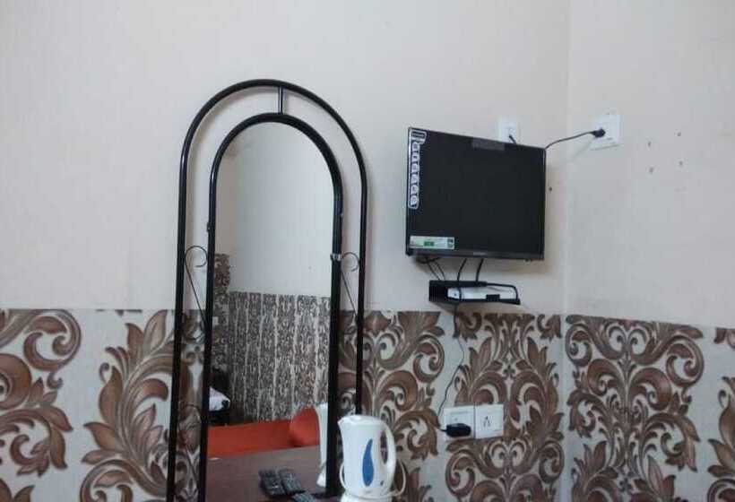 בית מלון כפרי Windhaven Resort By Oyo Rooms