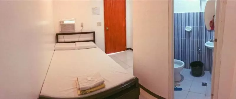 Hotelli Wjv Inn Carcar