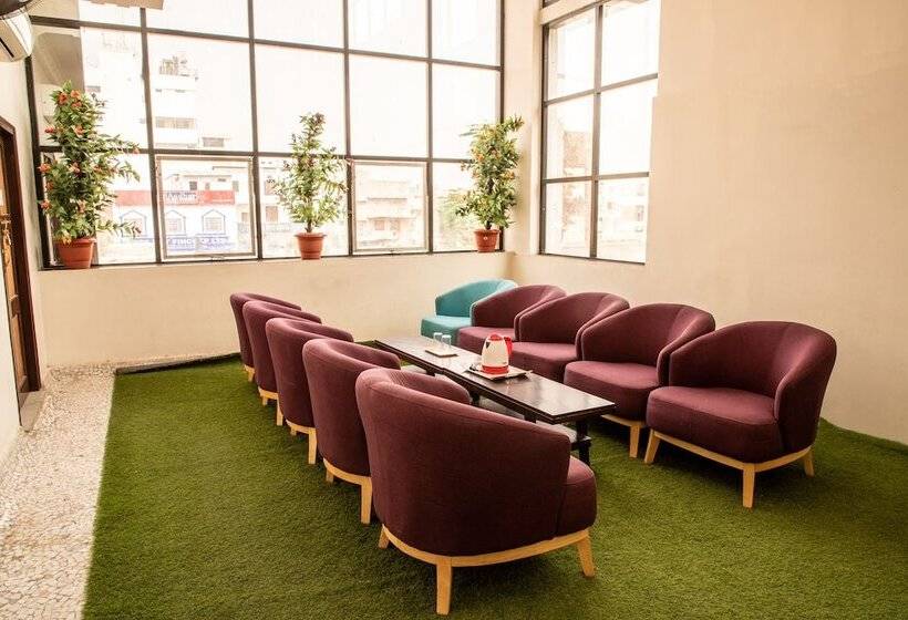 Pensionat Aditya's Velvet Heritage By Oyo Rooms