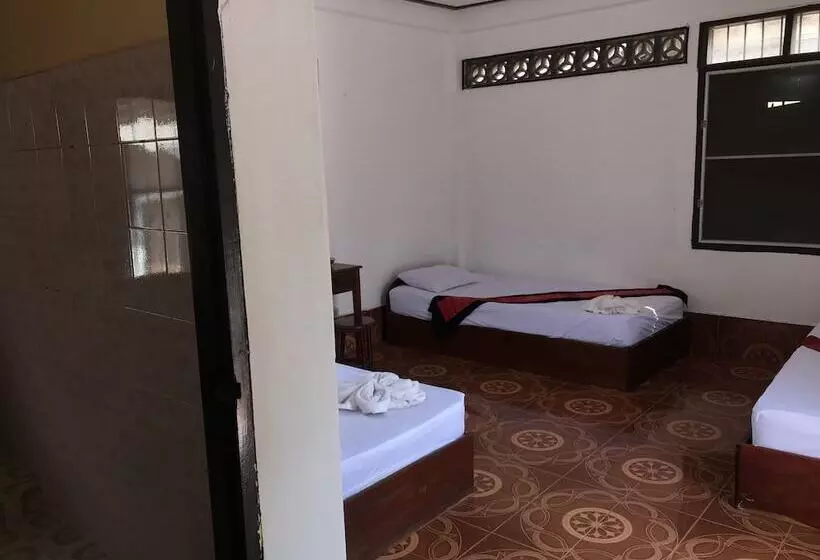 پانسیون Villa Merry 2