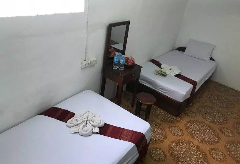 پانسیون Villa Merry 2