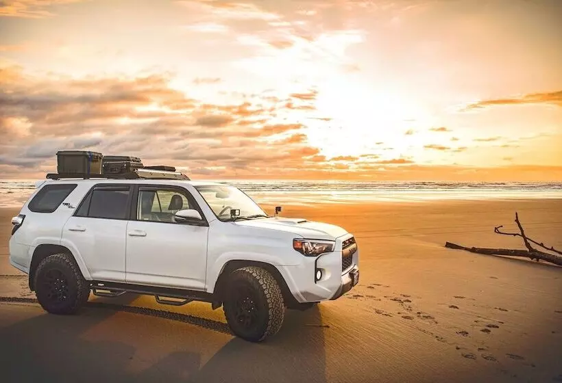 هتل Eclectic Beach Retreat