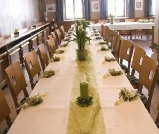 Hotelli Frankfurter Hof