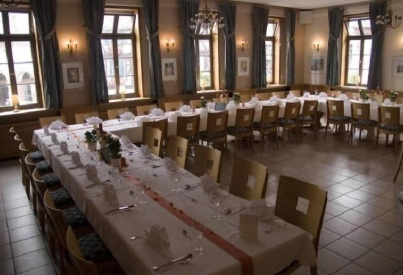 Отель Frankfurter Hof