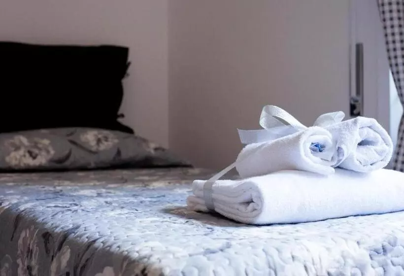 Ostiense District B&b