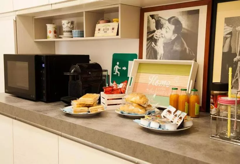 Ostiense District B&b