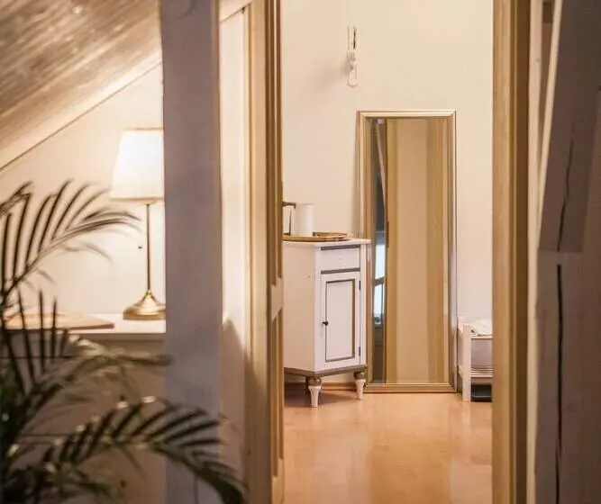Apartone