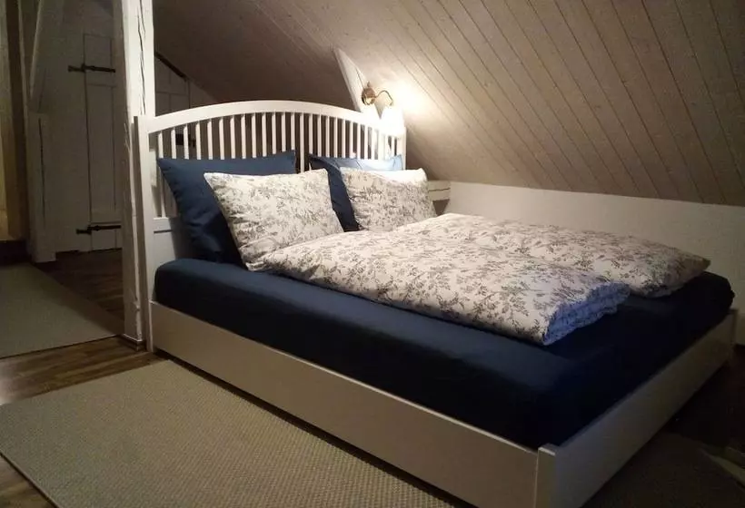 Apartone