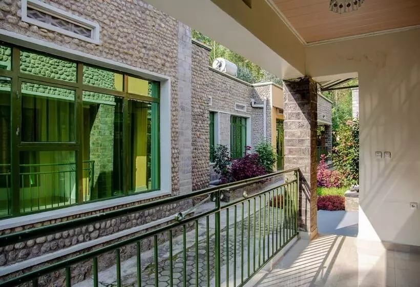 تختخواب و صبحانه Musanze Caves