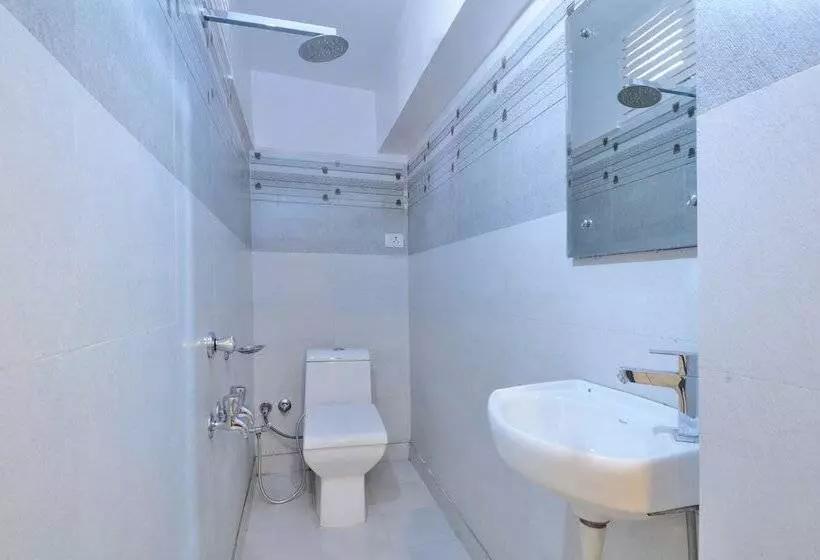 هتل Lahorimal Deluxe Paharganj