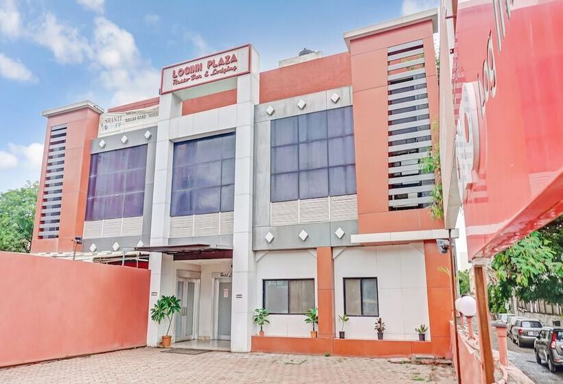 Hotelli Log Inn Plaza By Oyo Rooms