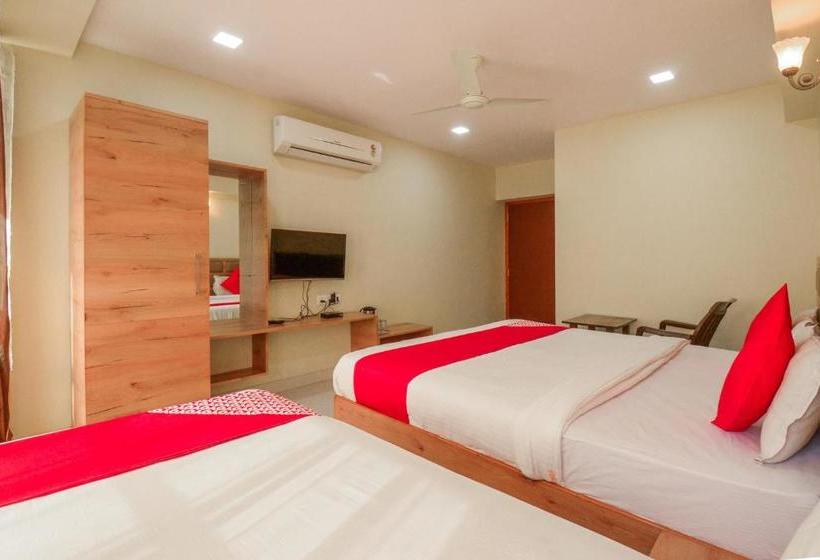 Отель Shri Baba Excellency By Oyo