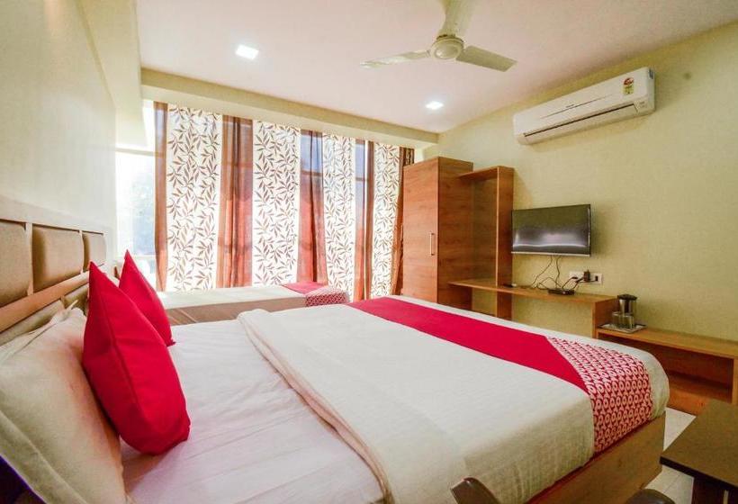 Отель Shri Baba Excellency By Oyo