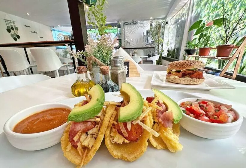 هتل Surf Ranch Tamarindo