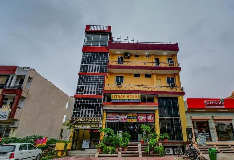 호텔 Utsav By Oyo Rooms