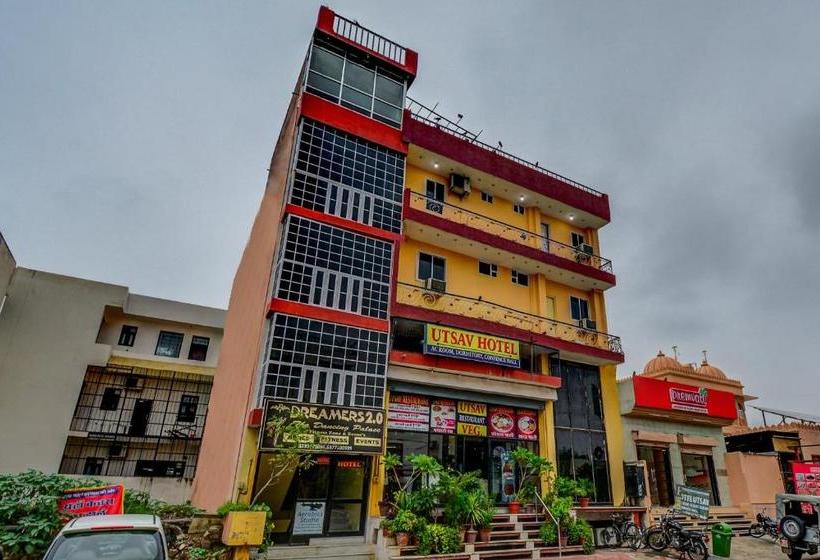 호텔 Utsav By Oyo Rooms