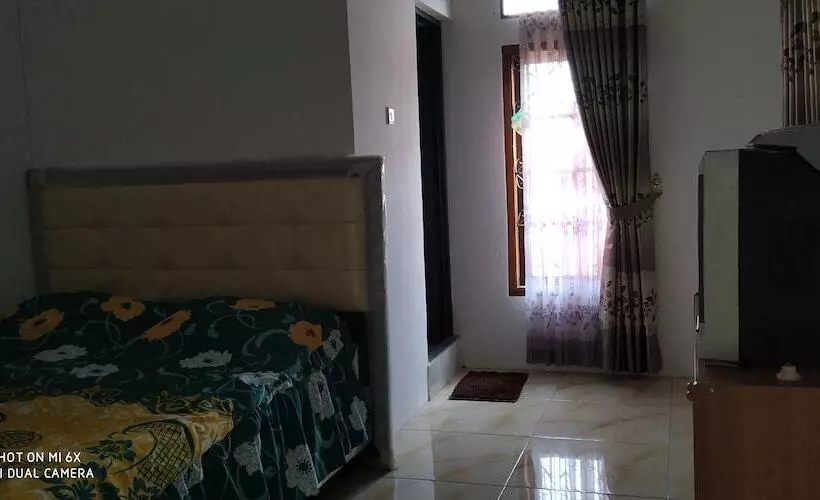 Villa Pribadi Beunying 35 Pax