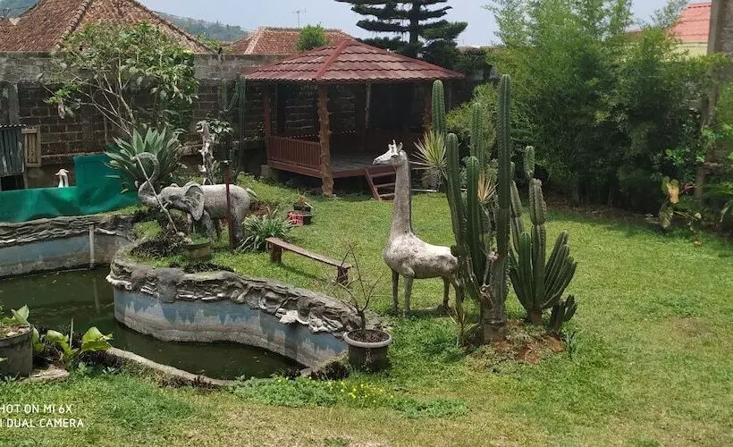Villa Pribadi Beunying 35 Pax