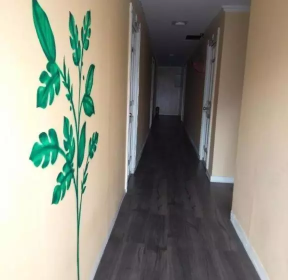 هاستل Dormitelsph Ust