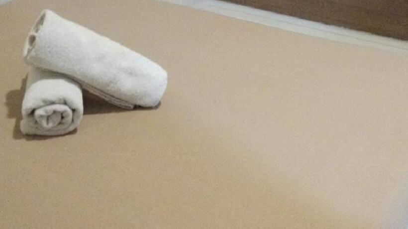 Vandrarhem Dormitelsph Ust