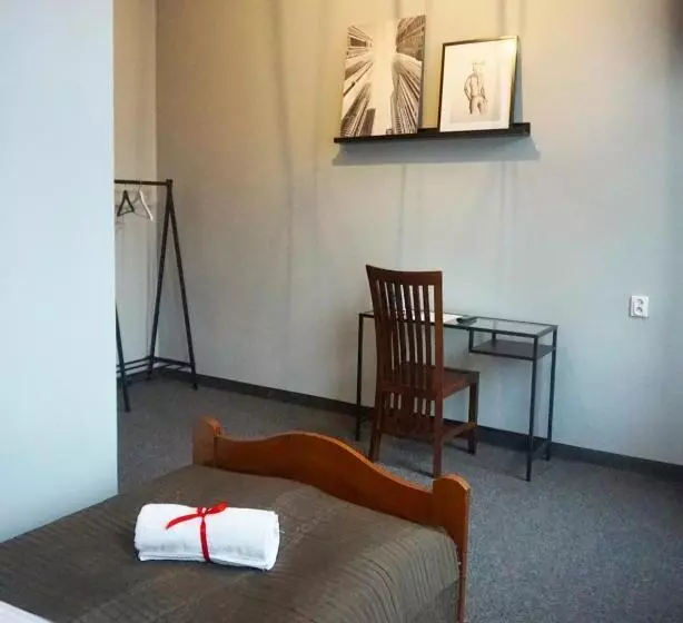 Expolis Residence   City Center Mtp Targi   24h #betterthanyourex
