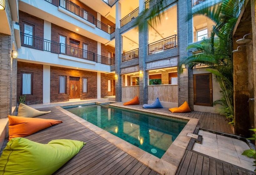 Gelatik B&b   Hostel