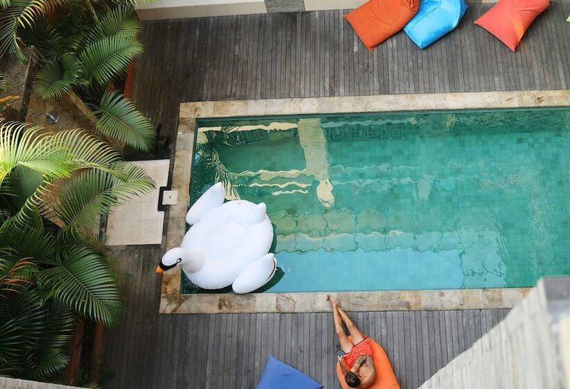 Gelatik B&b   Hostel