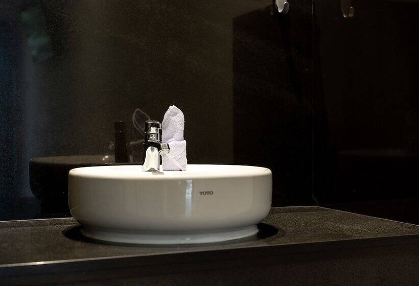 Gelatik B&b   Hostel