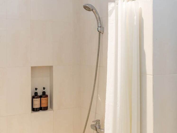 Gelatik B&b   Hostel