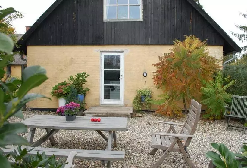 簡易ホテル Fredensborg Guesthouse