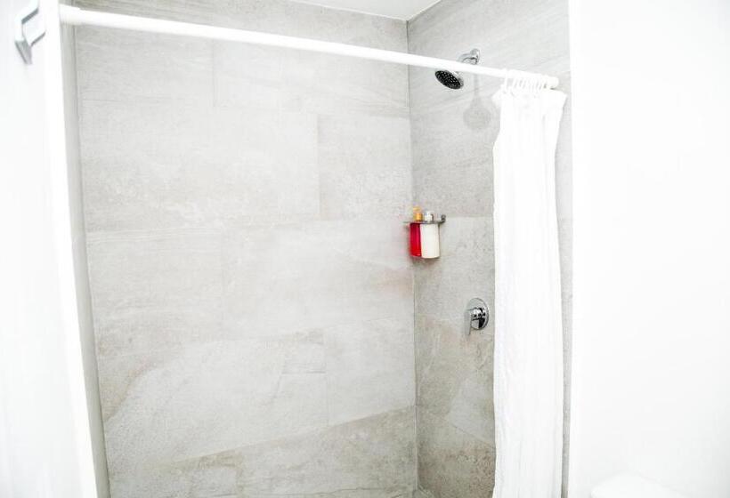 בית מלון כפרי Booking 500