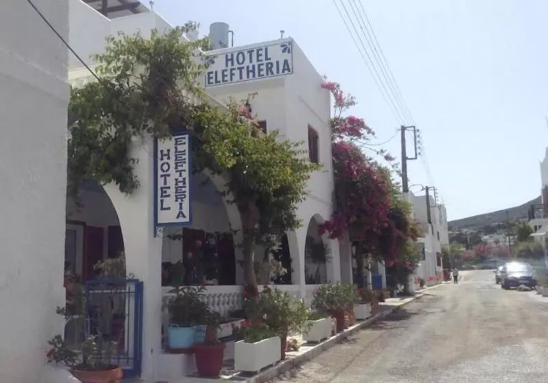 هتل Eleftheria