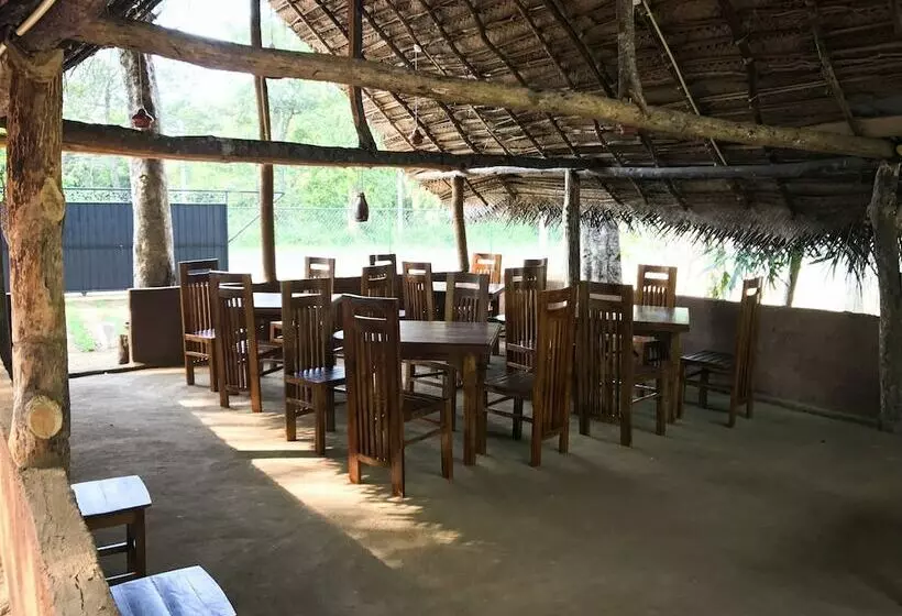 Hotelli Kings Lodge Habarana