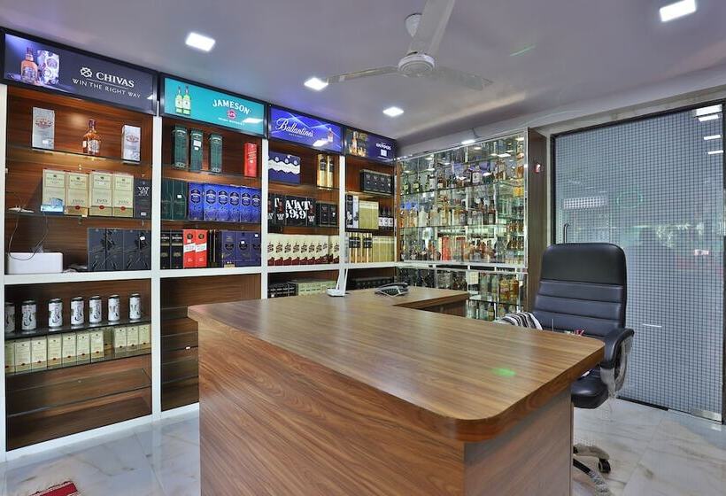 Hotelli Silver By Oyo Rooms