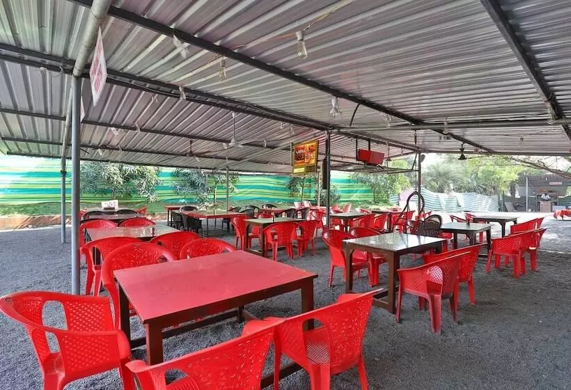 Hotelli Silver By Oyo Rooms