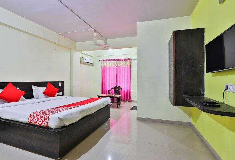 Hotelli Silver By Oyo Rooms