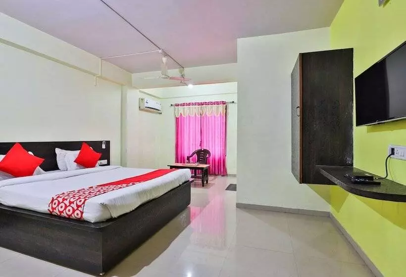 Hotelli Silver By Oyo Rooms