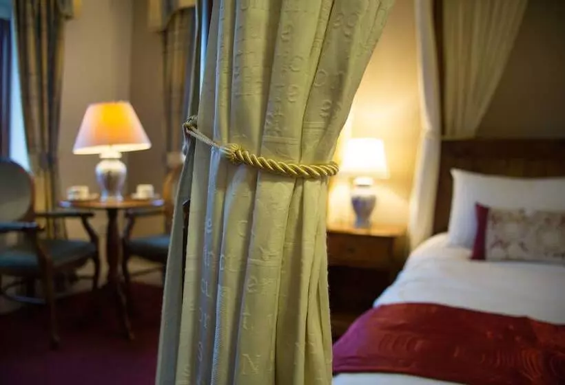 Hotel The Coach House