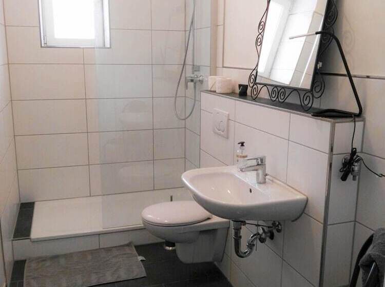 Aamiaismajoitus (B&B) Bbkarlsruhe