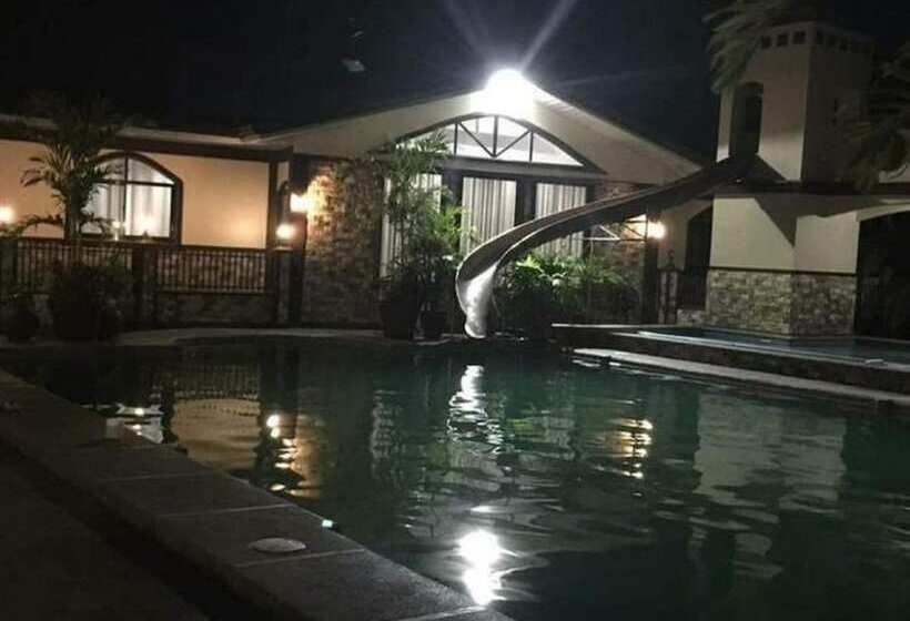 호텔 Bella Vista Resort