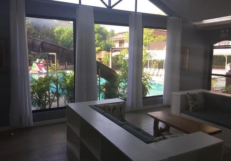 Hotelli Bella Vista Resort