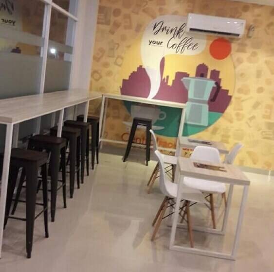 בית מלון כפרי Central Front One Inn Jakarta Airport