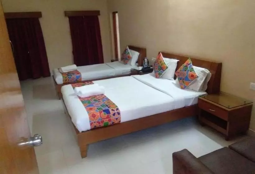 Hotelli Kumars The White House