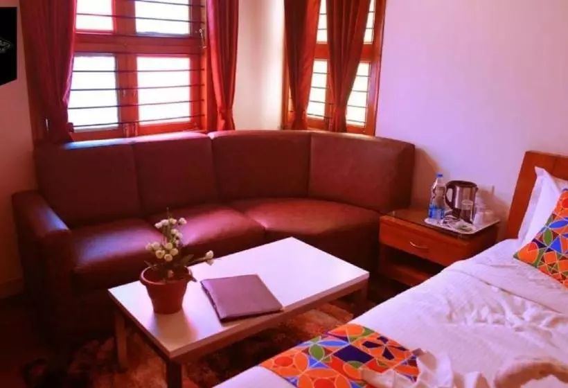 Hotelli Kumars The White House