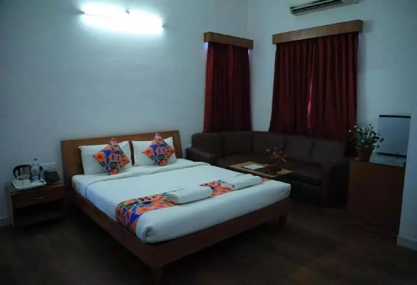 Hotelli Kumars The White House