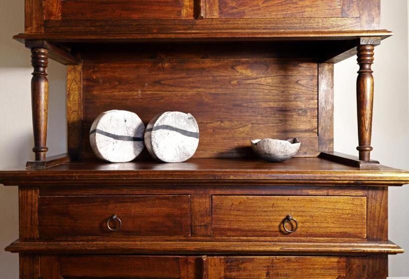 Girfalco Country House