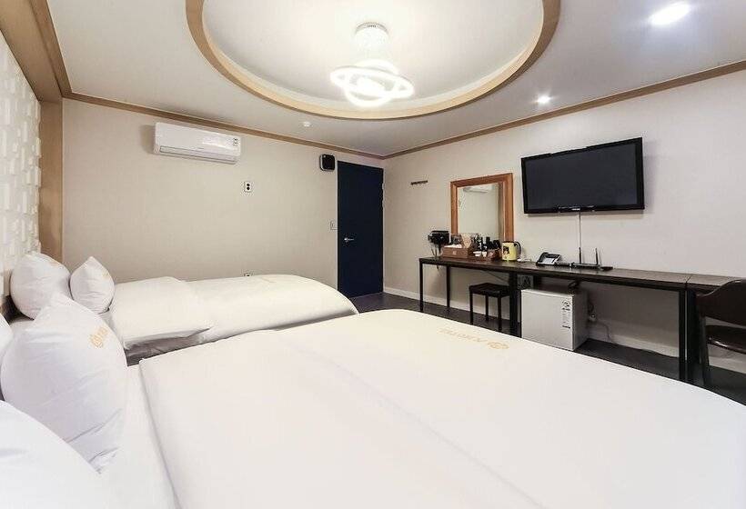 Hotel Geojedo Gohyeon Aplus